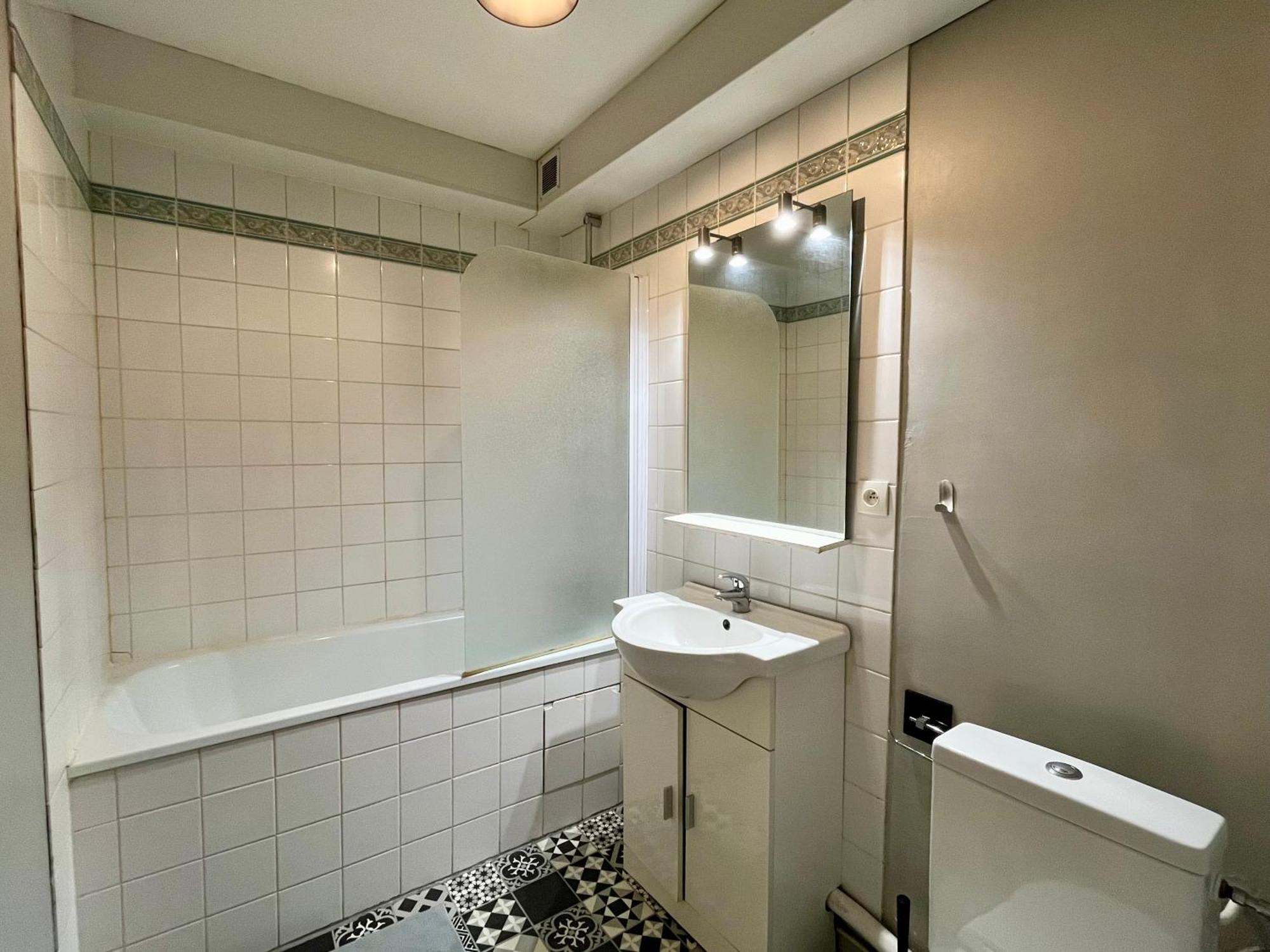 Suite Laon 89 Reims Exterior photo